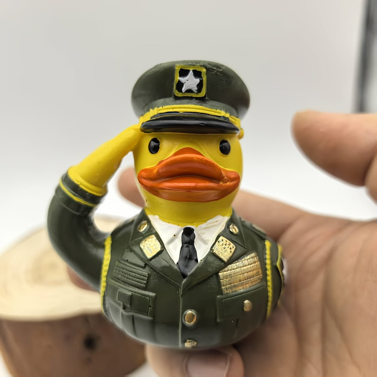2.75in x 2.75in x 2.56in - RESIN ARMY DUCK ORNAMENT DESK STATUE