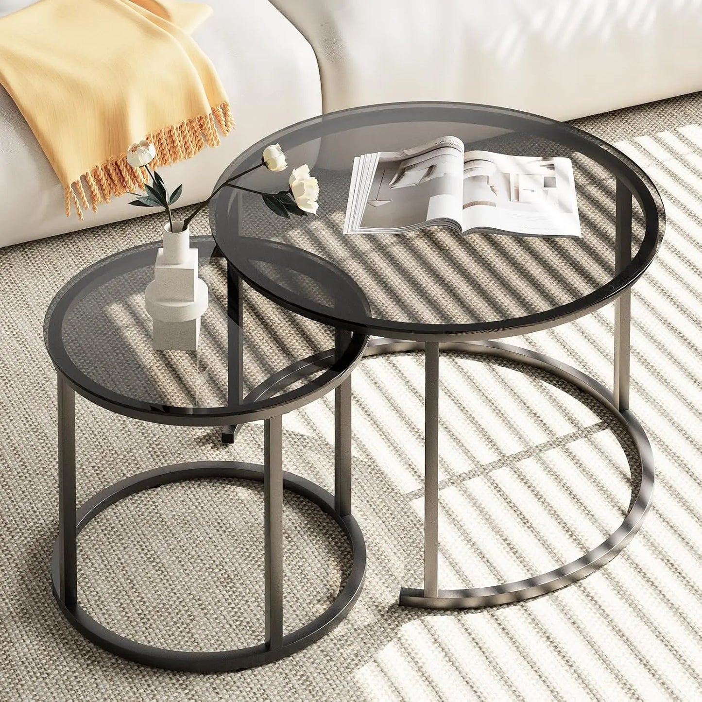 2pcs, 23.6in x 23.6in x 17.7in - GREY GLASS SMALL ROUND NESTING COFFEE TABLE