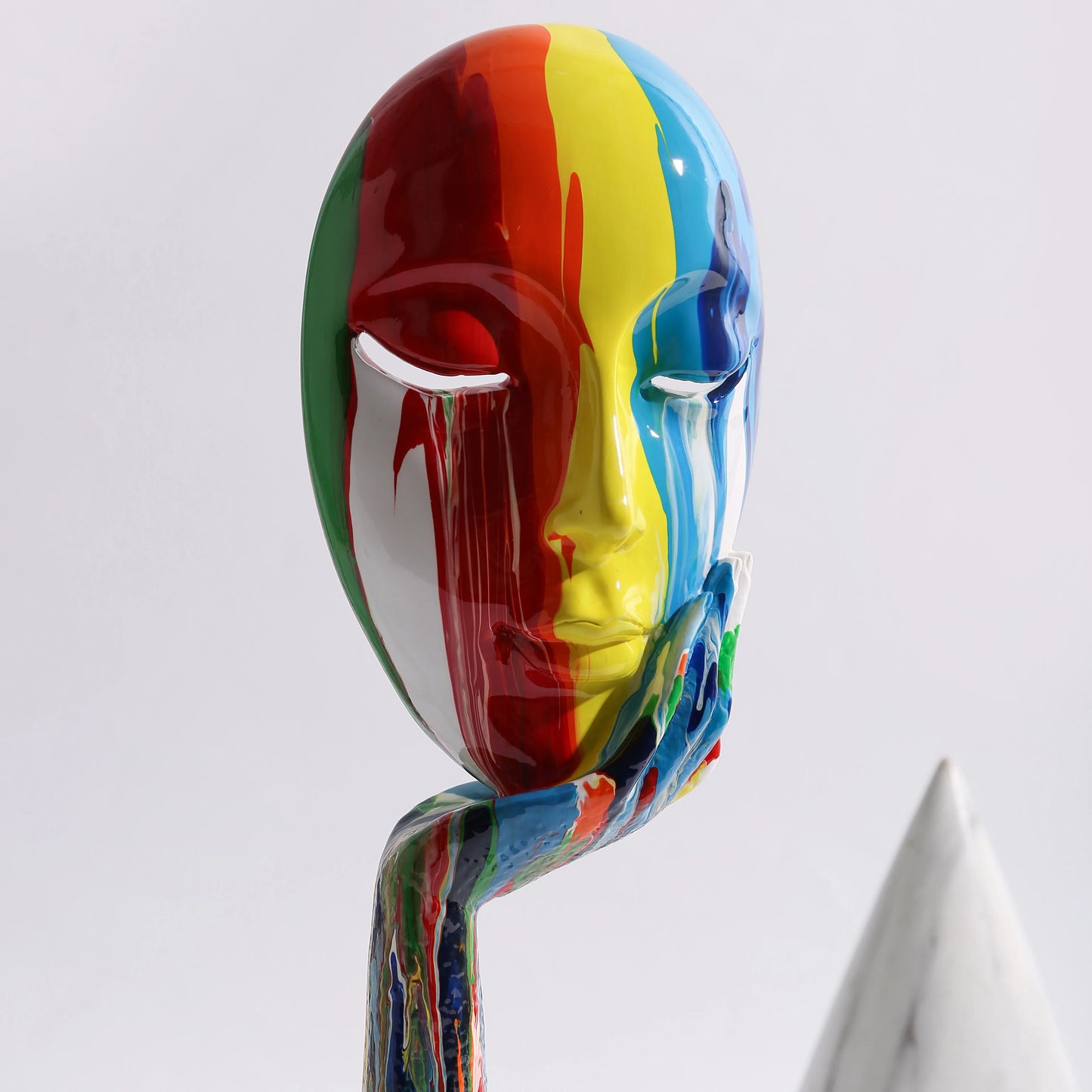 PAINTED COLORFUL ABSTRACT MASK DESKTOP DECORATION