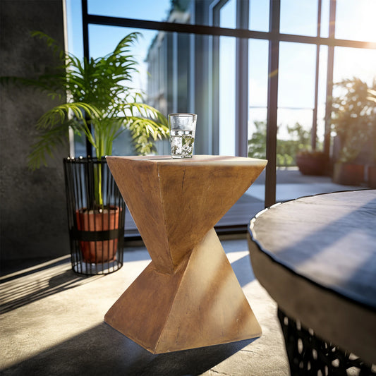 12in x 18.1in - LIGHTWEIGHT CONCRETE ACCENT SIDE/END TABLE