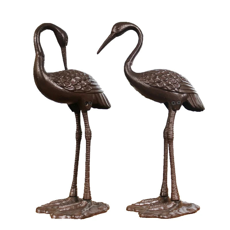 2 DESINS - ANTIQUE RUSTIC CAST IRON CRANE/HERON STATUE