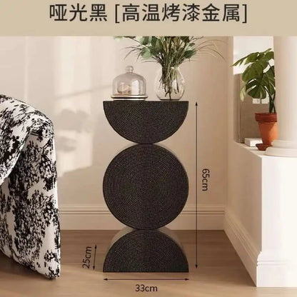 MOVABLE ACCENT END TABLES FOR MINIMALIST AREAS
